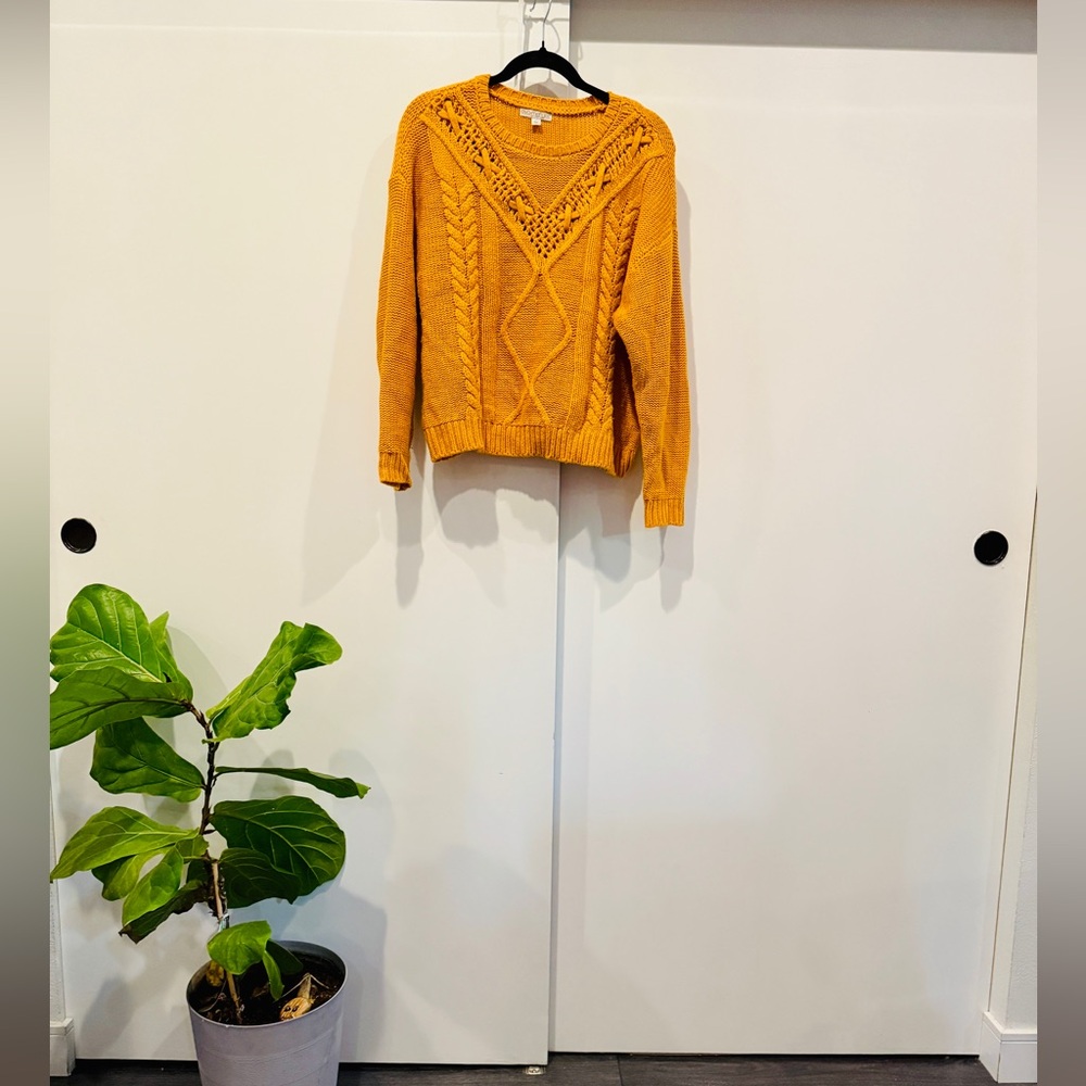 Eva Mendes Sweater